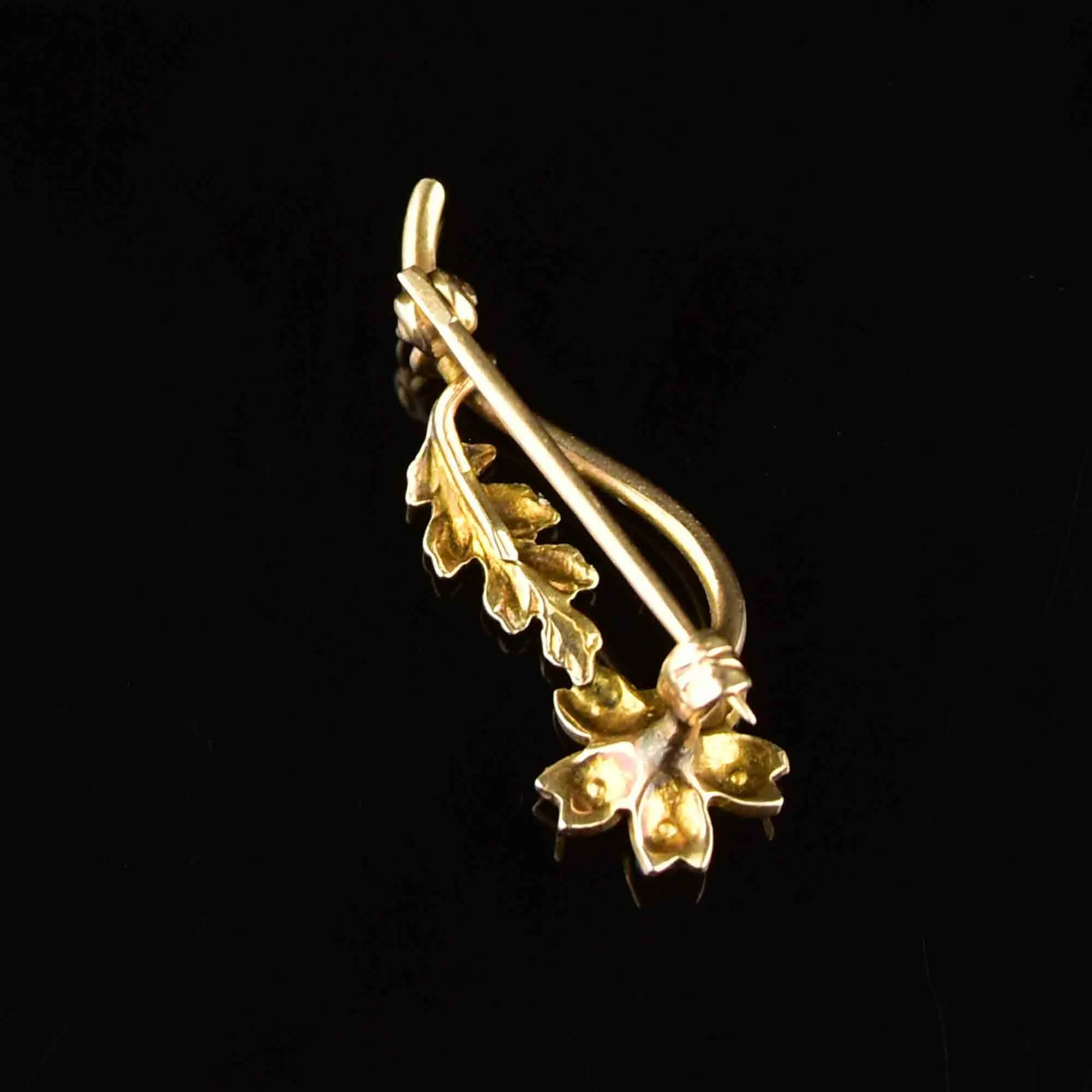 10K Gold Pearl Forget Me Not Flower Brooch