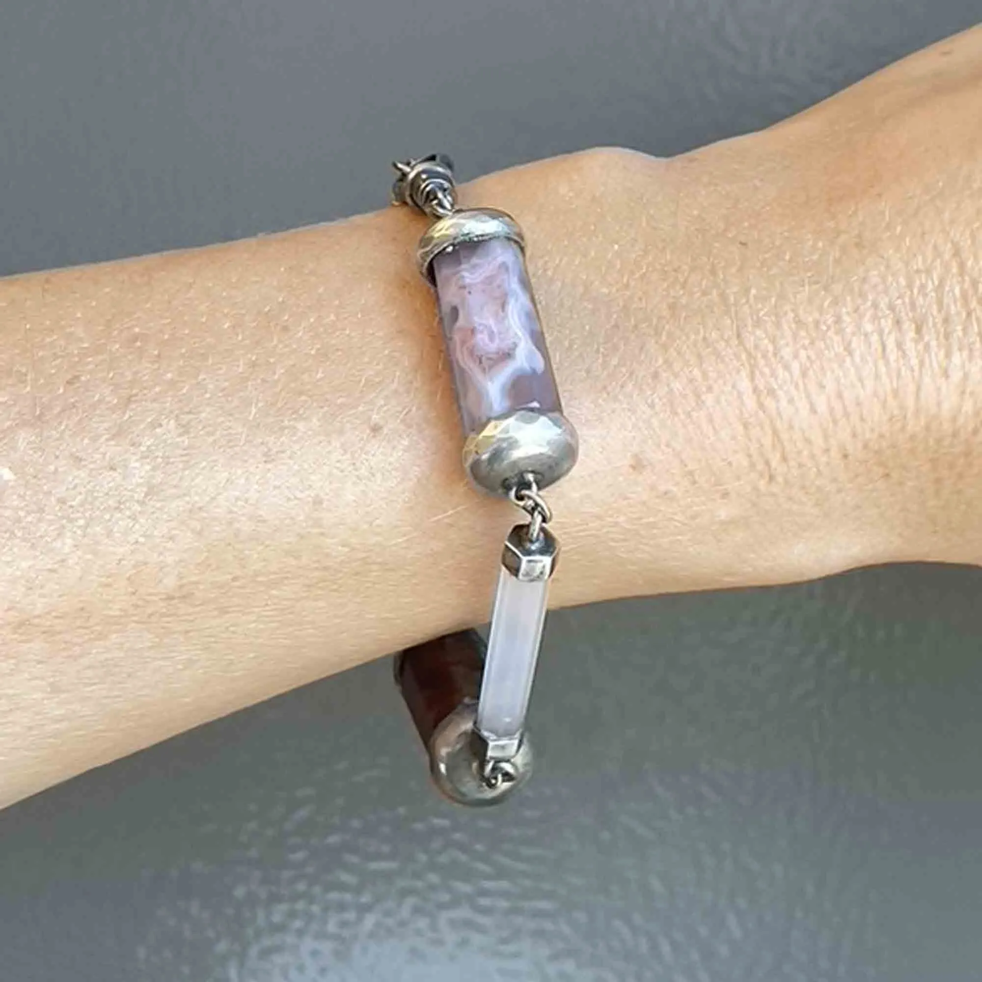 Antique Silver Scottish Agate Barrel Bracelet