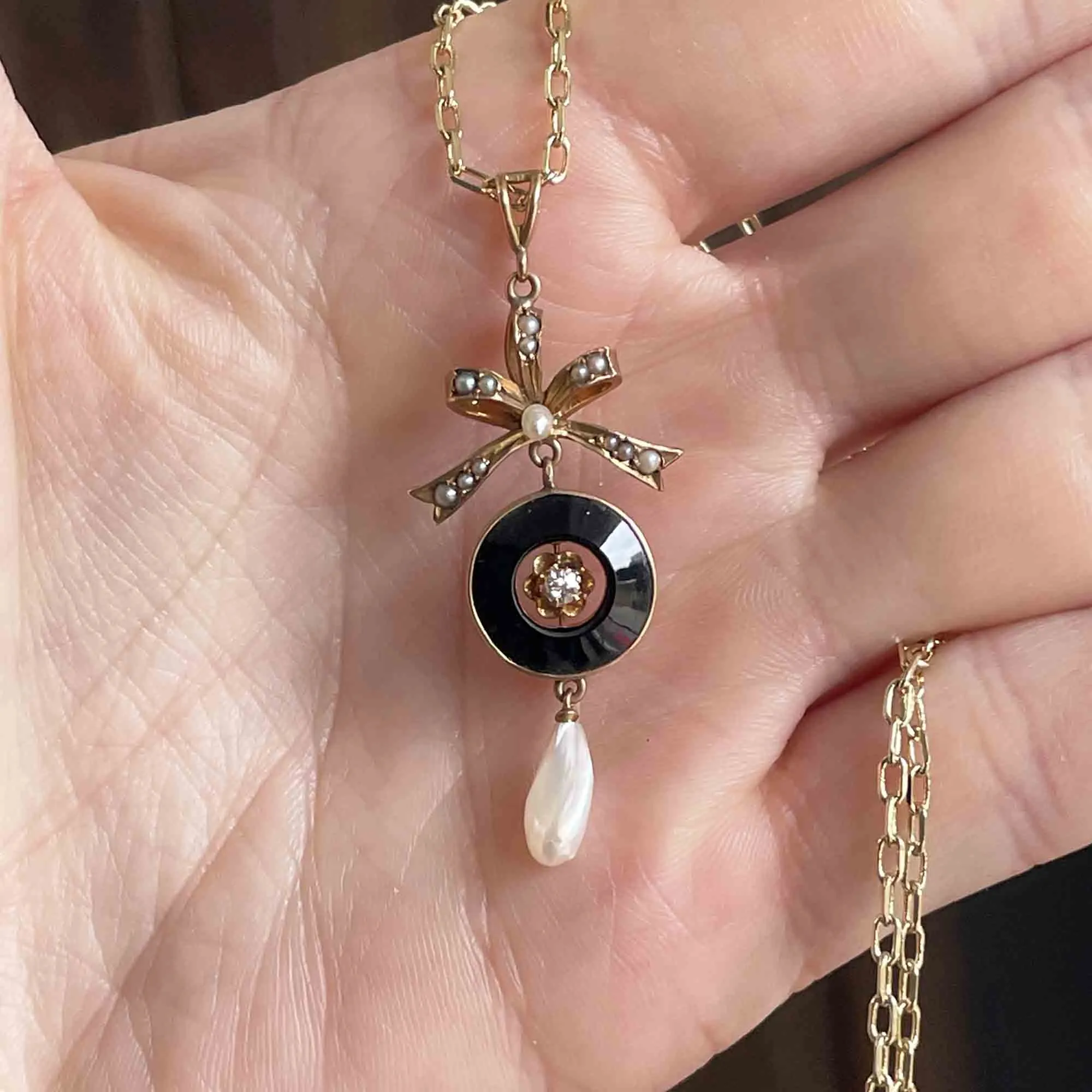 Art Deco 10K Gold Diamond Onyx Pearl Pendant Necklace