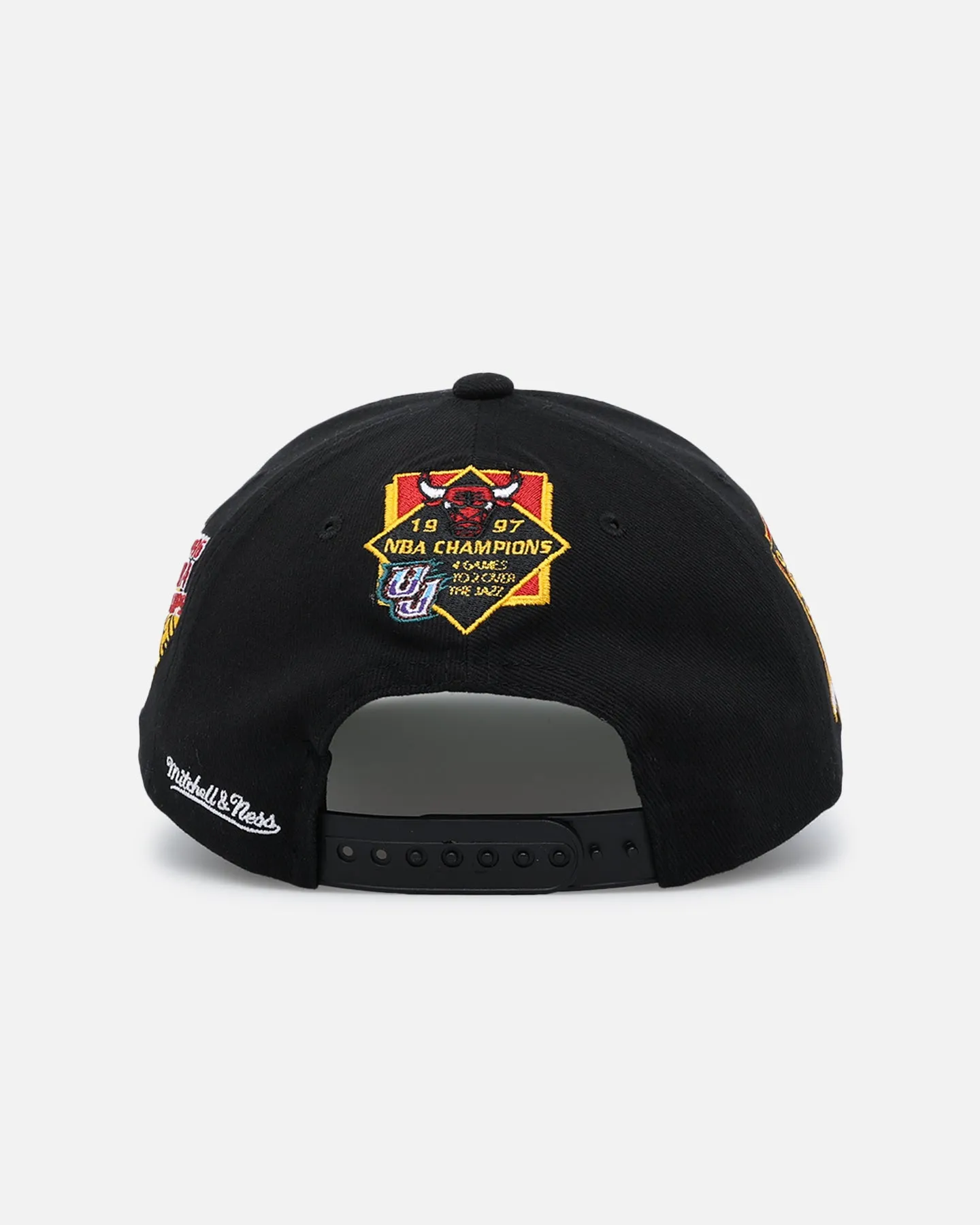 Mitchell & Ness Chicago Bulls Six Time World Champs Black