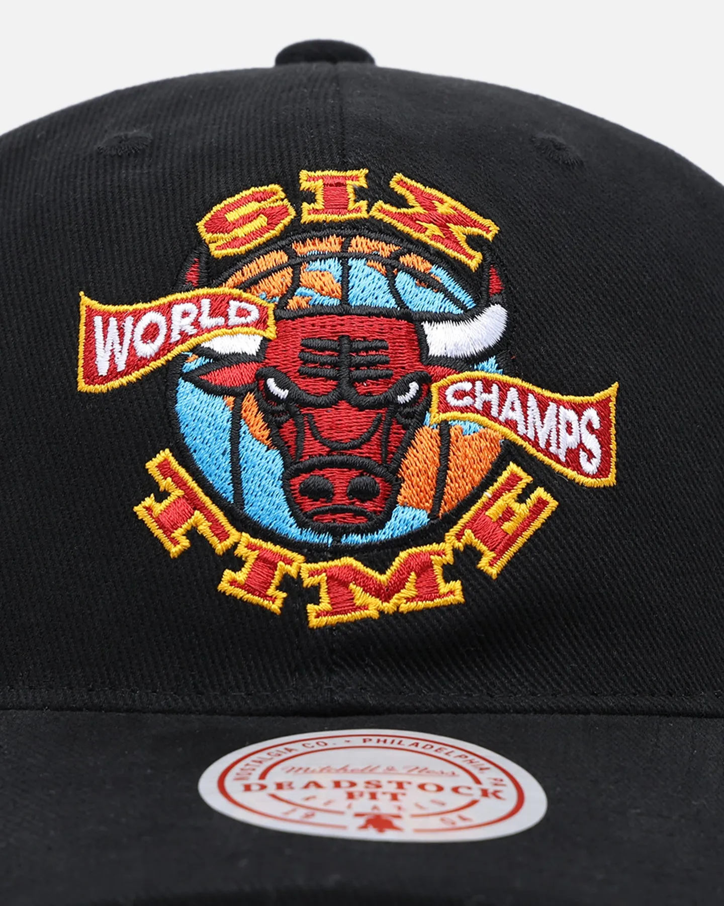 Mitchell & Ness Chicago Bulls Six Time World Champs Black