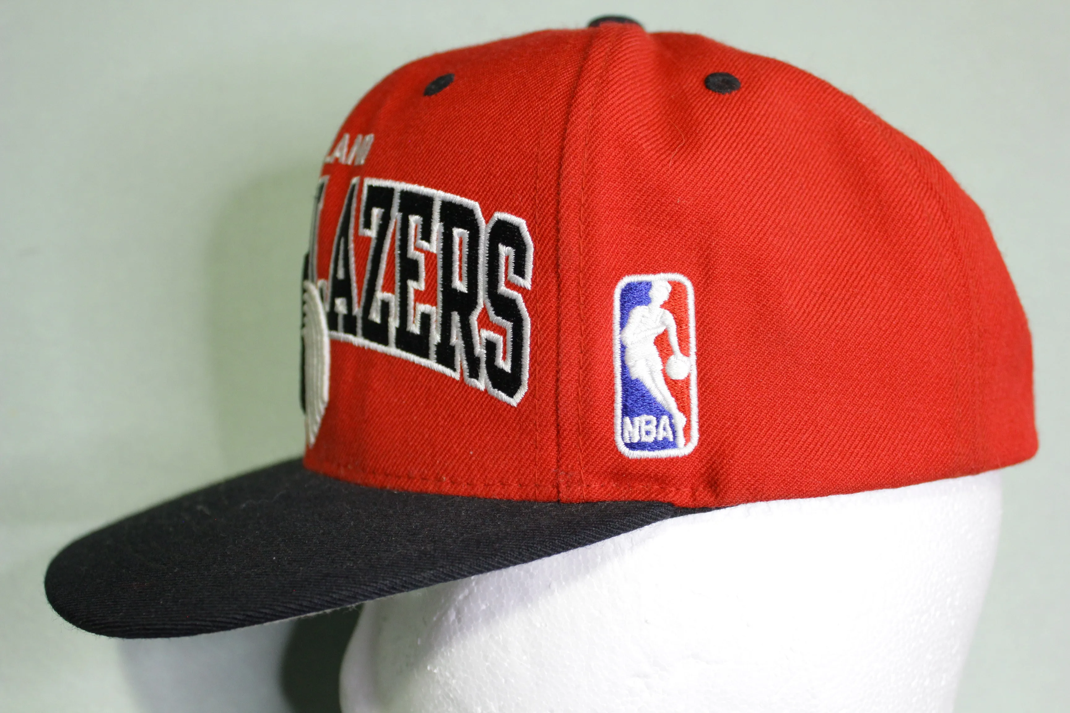 Portland Trailblazers Vintage 00's Mitchell Ness Hardwood Trucker Snapback Adjustable Hat